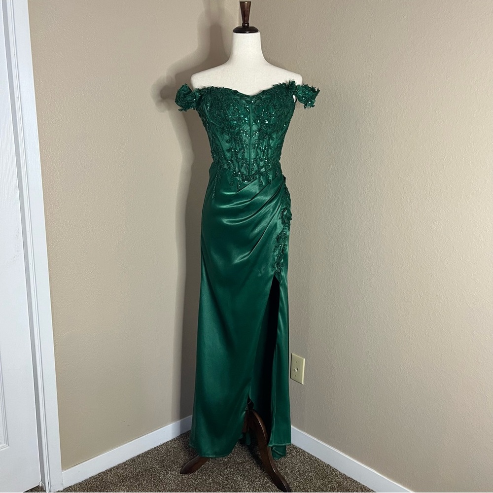 Cinderella Divine Applique Corset Prom Dress Emerald Green, XSmall──★